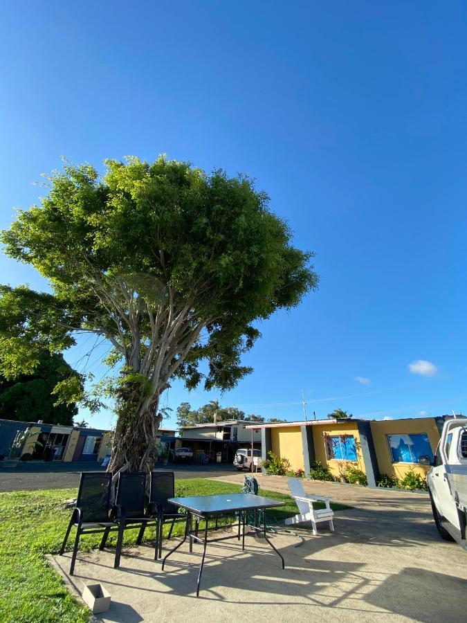 Proserpine Motor Lodge Экстерьер фото