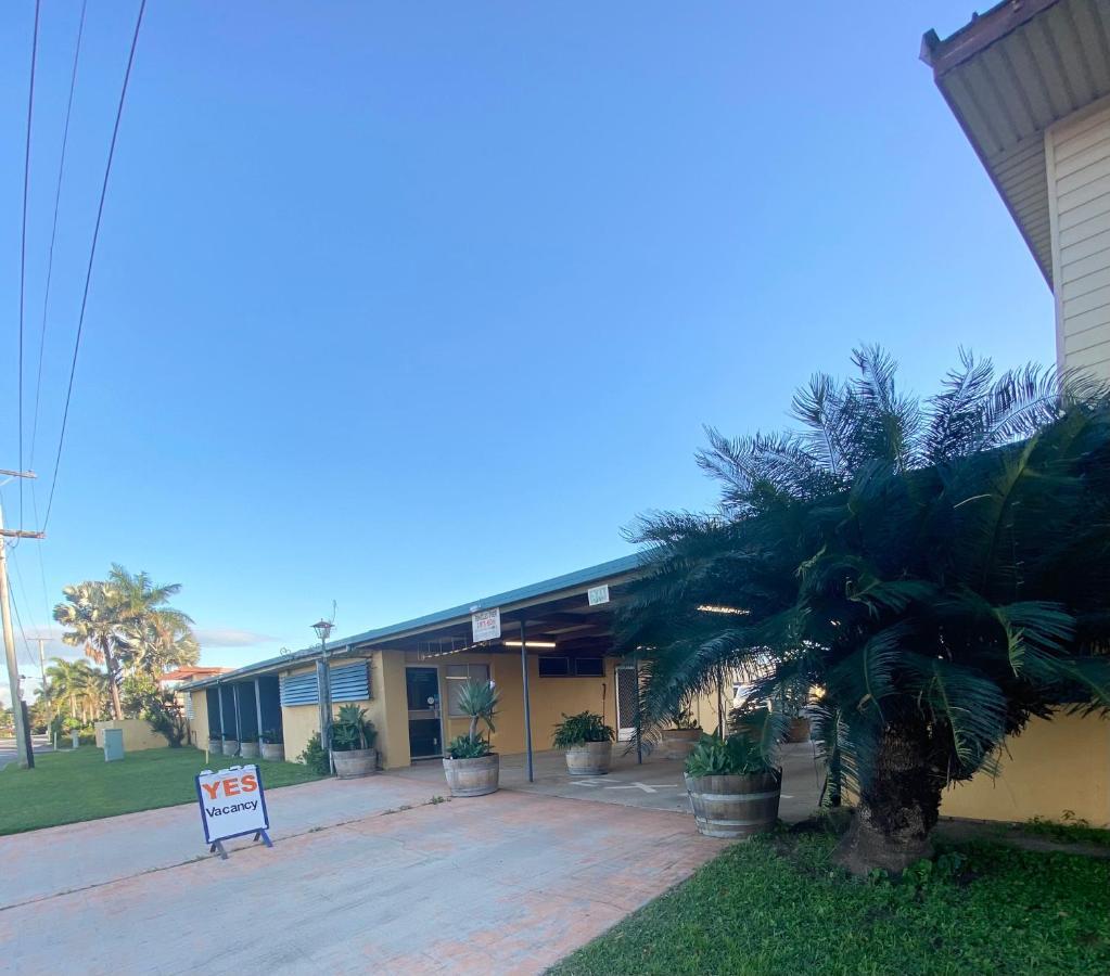 Proserpine Motor Lodge Экстерьер фото