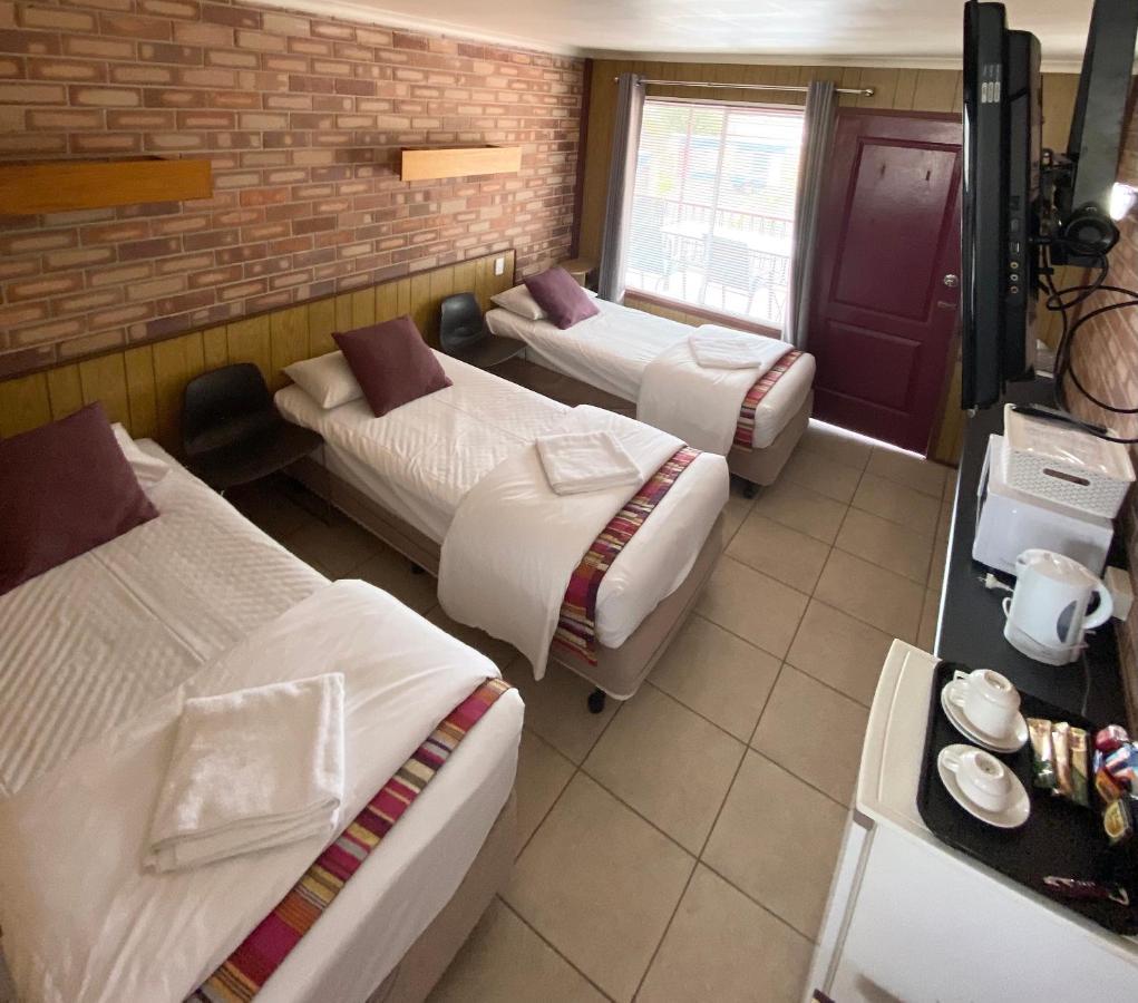 Proserpine Motor Lodge Экстерьер фото