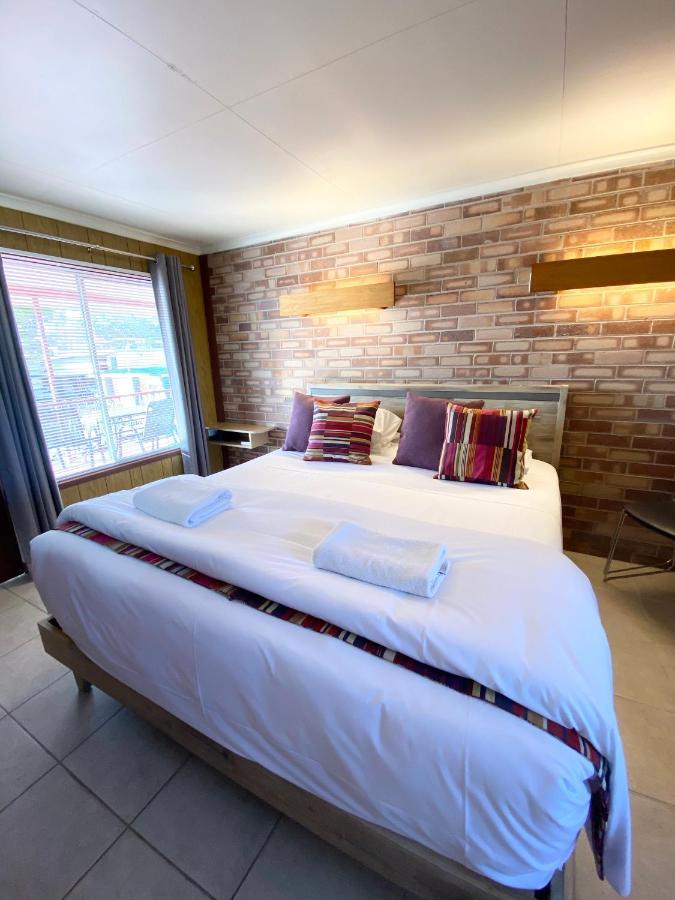 Proserpine Motor Lodge Экстерьер фото