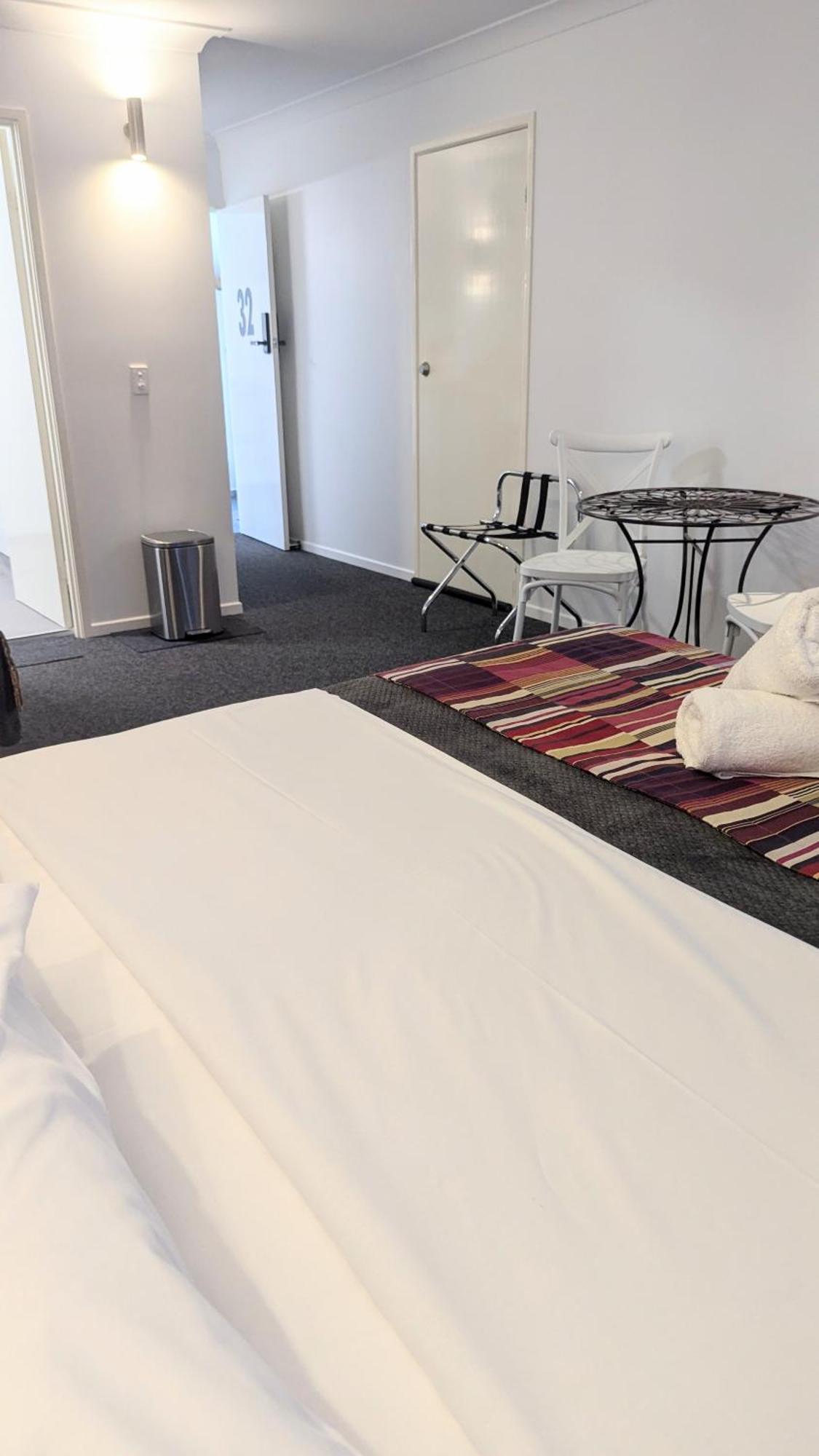 Proserpine Motor Lodge Экстерьер фото